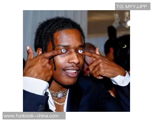 男足球星与创意美甲结合时尚风潮打造独特个性魅力高清图片展示